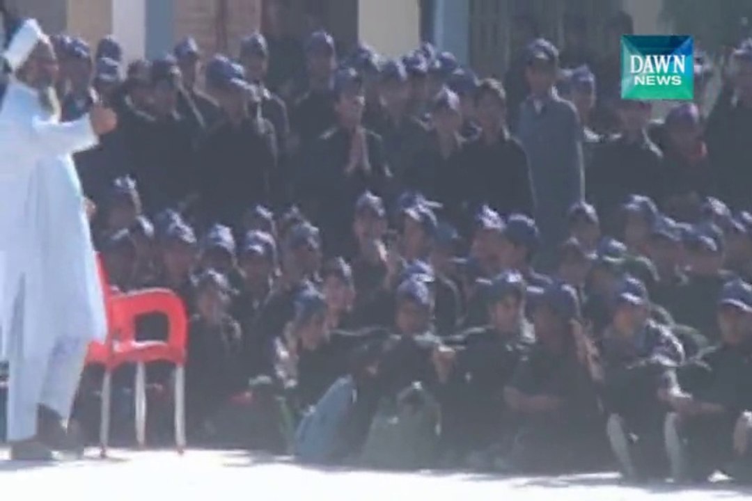 Student injured in blast at Bannu school gate