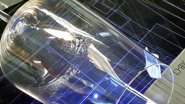 UV laser marking machine manufactorer, glass crystal UV laser marking, UV laser mark