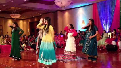 Superb Mehndi Dances performance Pakistani Wedding - Pak video tube