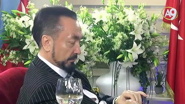 Adnan Oktar'ın İngiliz Lordlar Kamarası kabine bakanı Baroness Sayeeda Warsi ile görüşmesi﻿