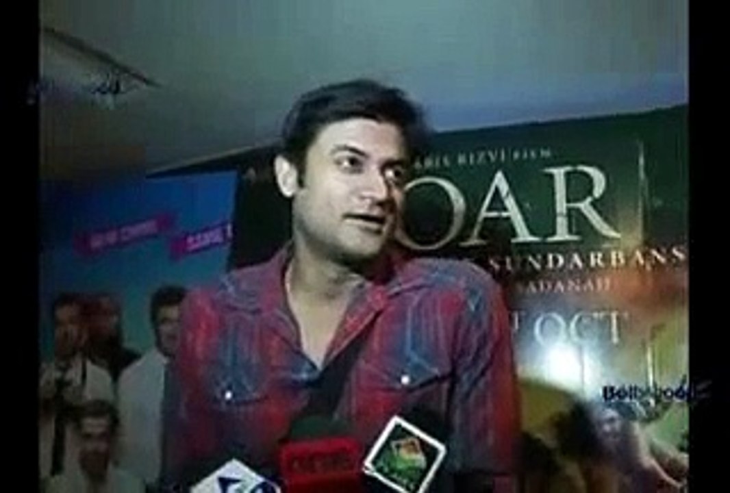 Daily Hot Videos D1Roar - Tigers Of The Sunderbans Movie Special Screening ATTEND  Suvreen Chawala, Abhinav Shukla !