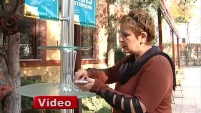 Cep Telefonlarına Güneş Enerjisinden Ücretsiz Şarj