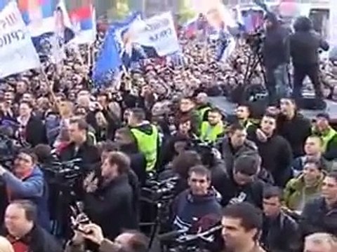 Сербия. Митинг в поддержку Новороссии и за историческое воссоединение Сербии и России !