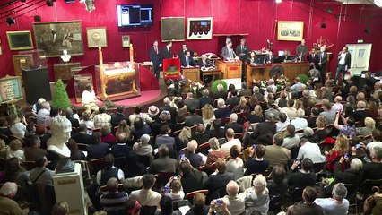 Chapéu de Napoleão é vendido por 1,8 milhão de euros