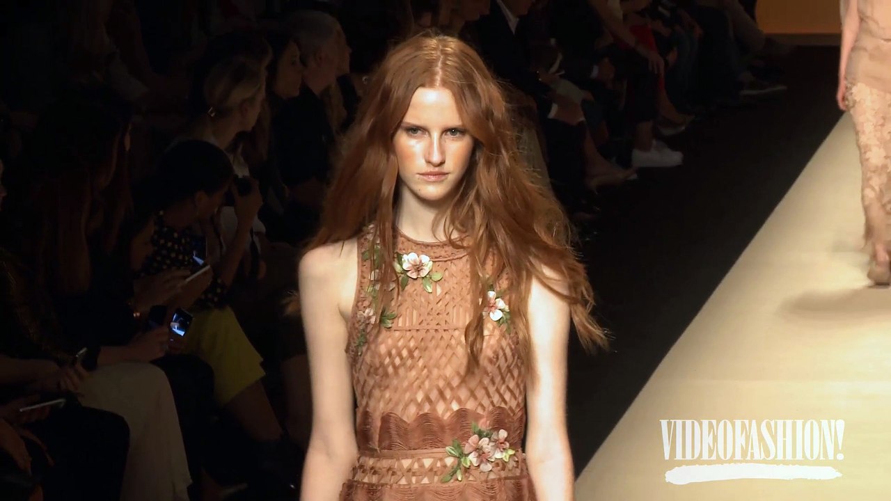 FIRST LOOK: Alberta Ferretti - Milan Fashion We...