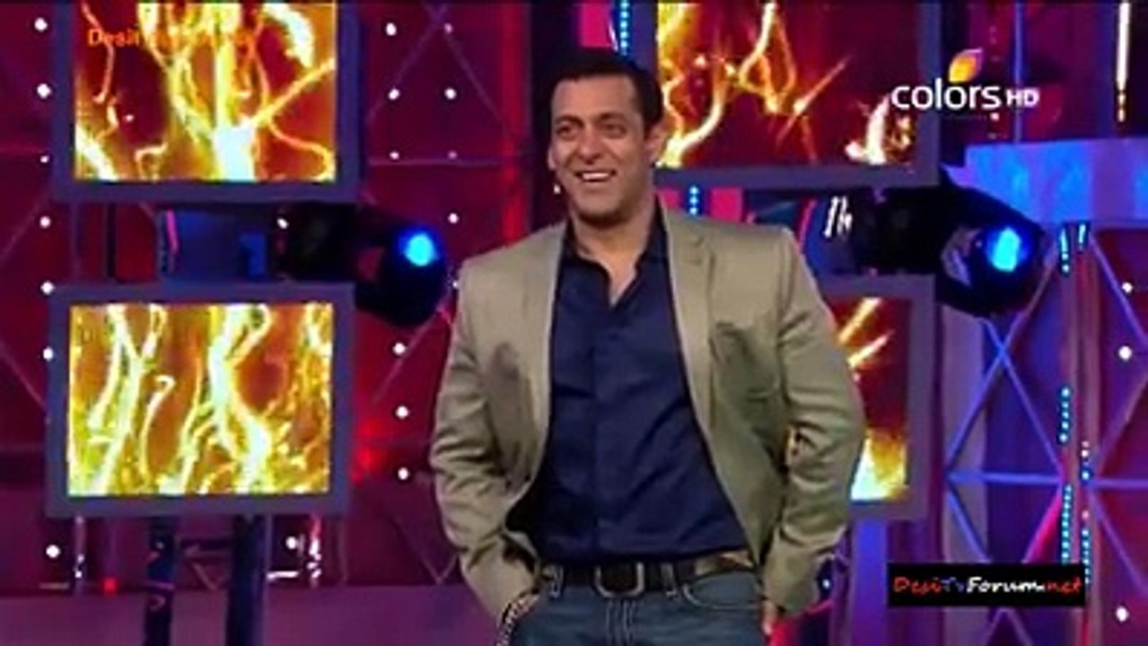 Pritam Doing Salman khan's parody in Bigg Boss 8.