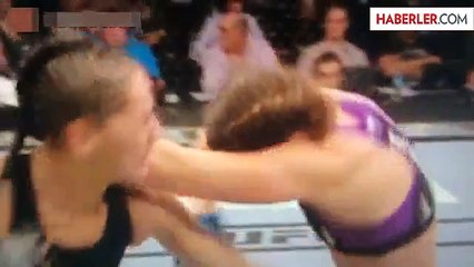 Kadın Boksör, Rakibinin Kulağını Kopardı