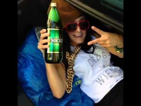 Players be like VIP EVERYWHERE!!!! Shot by Randal Kirk II: Brittany Furlan's Vine #319