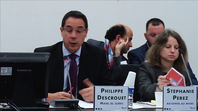 CM 12/11/14 - 4 - Motion des élus du CM de Serris contre l'arrivée de médicaments en grande et moyenne surface