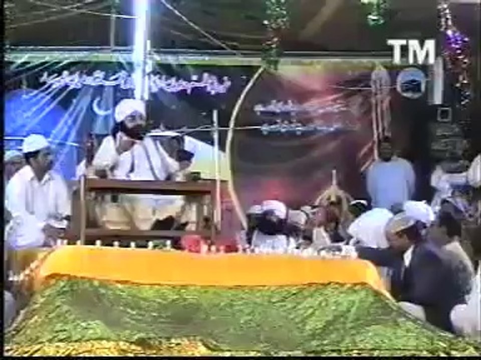 Hik budri baghdad nagar by Pir Naseer ud din naseer R.A
