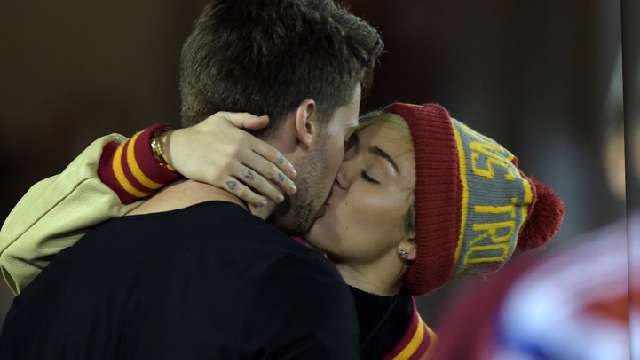 Cyrus, Patrick Schwarzenegger Kiss