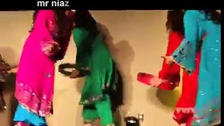 ‫Afghani Hot Girls Attan Dance