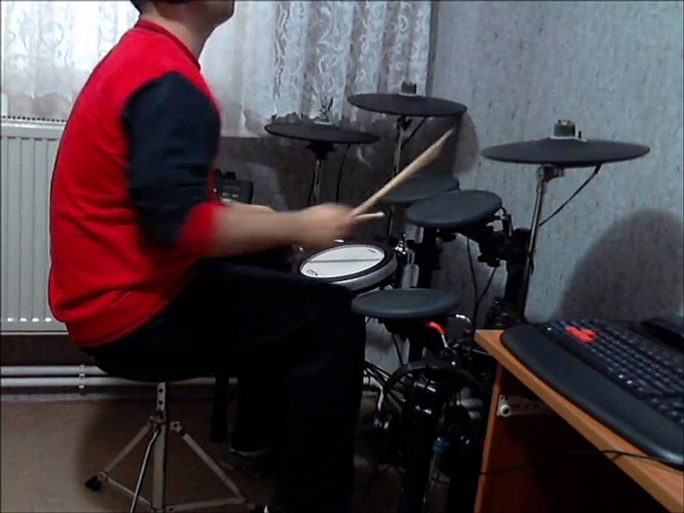 TTafoliT, Creeping Death - Metallica Drum Cover