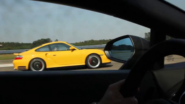 Porsche 996 Turbo vs. Lamborghini Gallardo LP-560