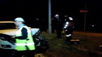 Sivas Cip, Minibüse Arkadan Çarptı: 4 Yaralı