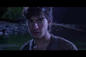 Bande-annonce :  Le Septième Fils - VO (3)