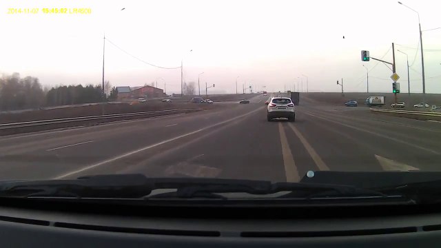 Пешеход-счастливчик родился в рубашке