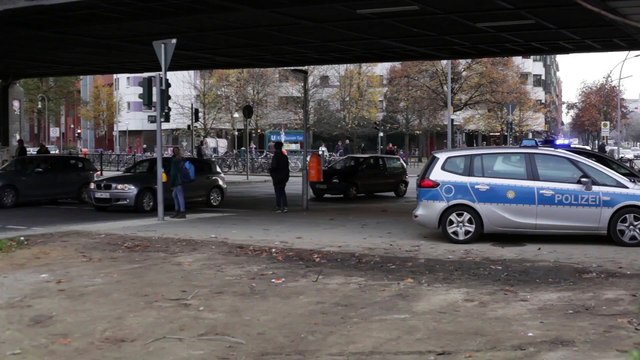 Killa Hakan - Killa Sıkar (OFFICIAL MUSIC VIDEO 2014) #KillaSıkar