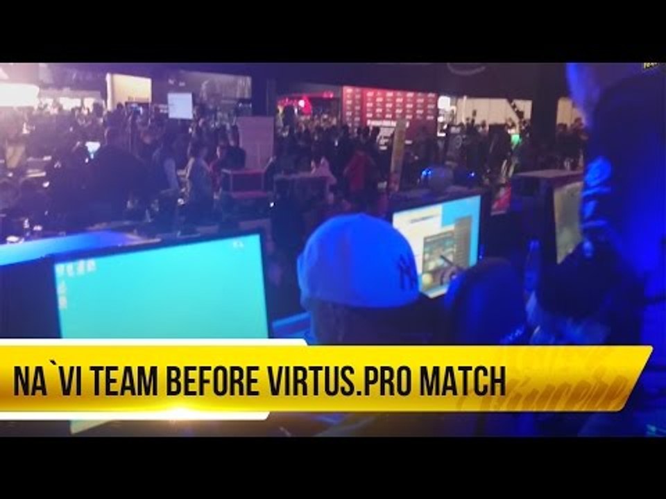 Na`Vi team before Virtus.PRO match (RUS) @ IGROMIR 2014