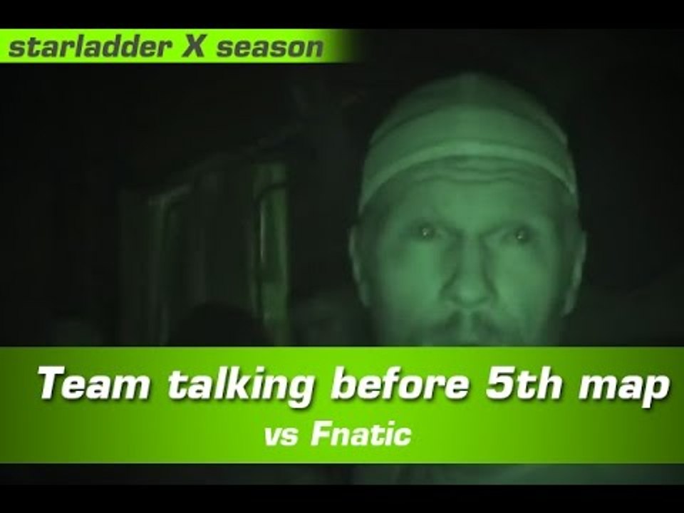 Team talking before 5th map vs FNATIC (RUS)