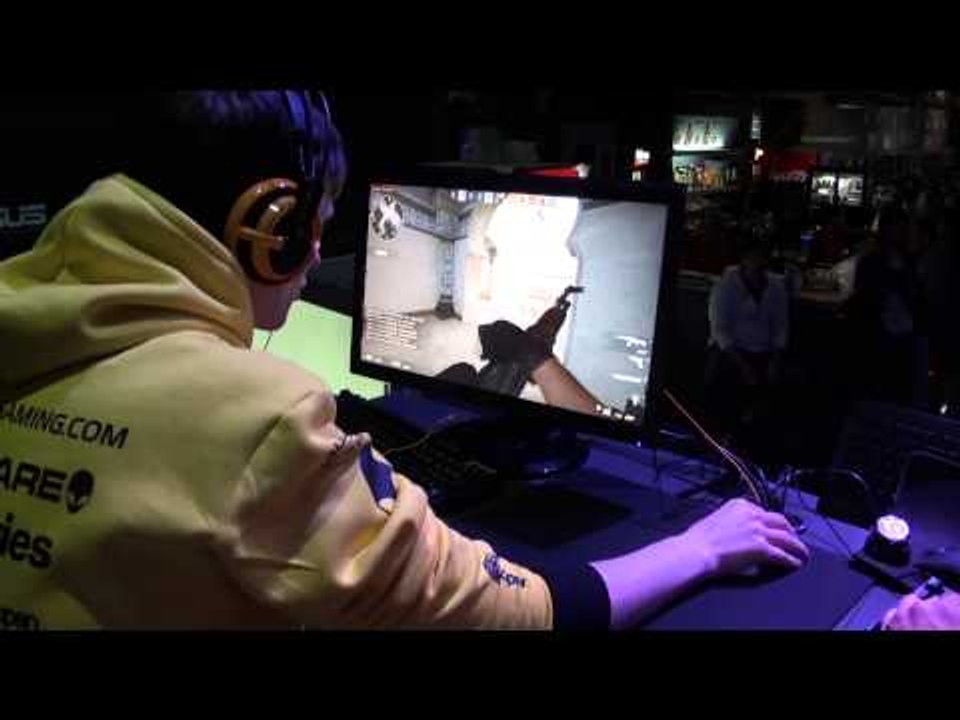 Na`Vi vs ESC on de_dust2 - live footage VOD @ SLTV 5