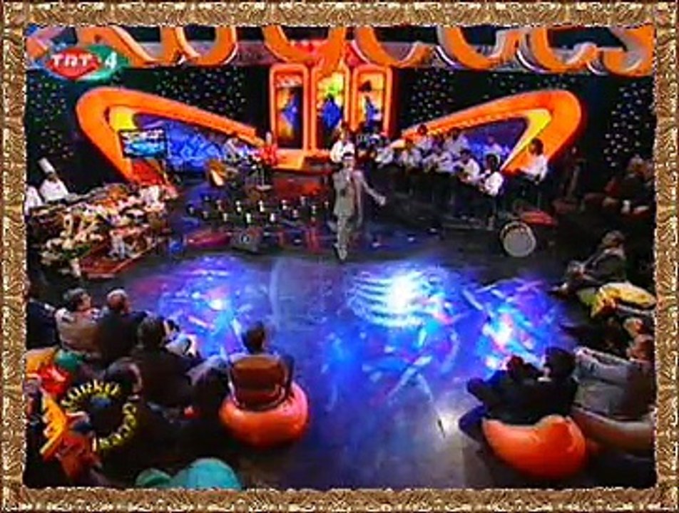 Selâhattin ALPAY *Etek Sarı Sen Etekten Sarısın* (3)