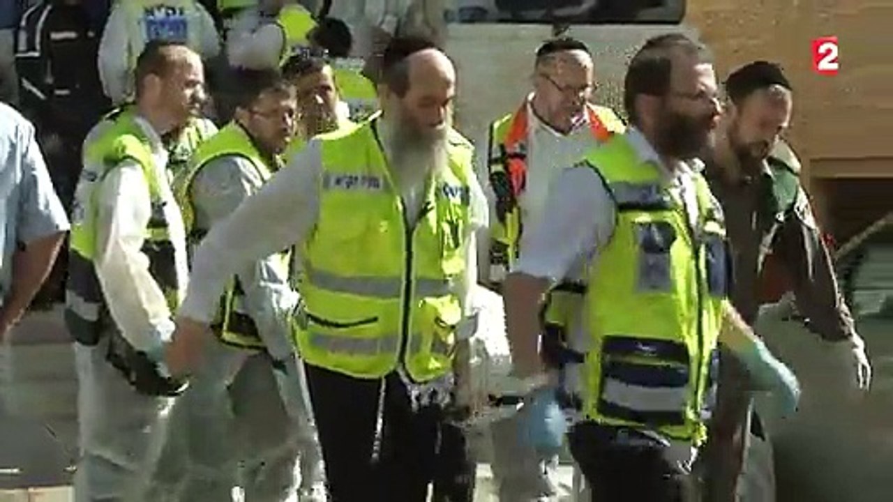 L'attaque meurtrière de la synagogue de Jérusalem-Ouest filmée de l'extérieur