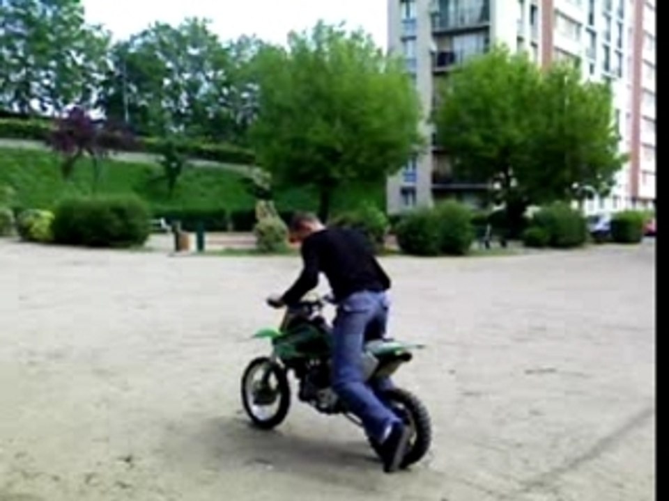 kx65 94700 maisons alfort (liberte)