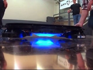 Quand Tony Hawk teste le Hooveboard