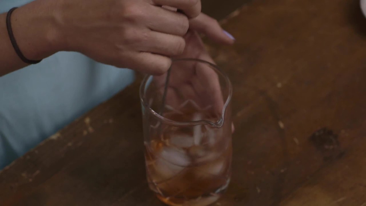 How to Stir a Cocktail