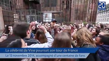 Jérôme Jarre devant la cathédrale de Strasbourg