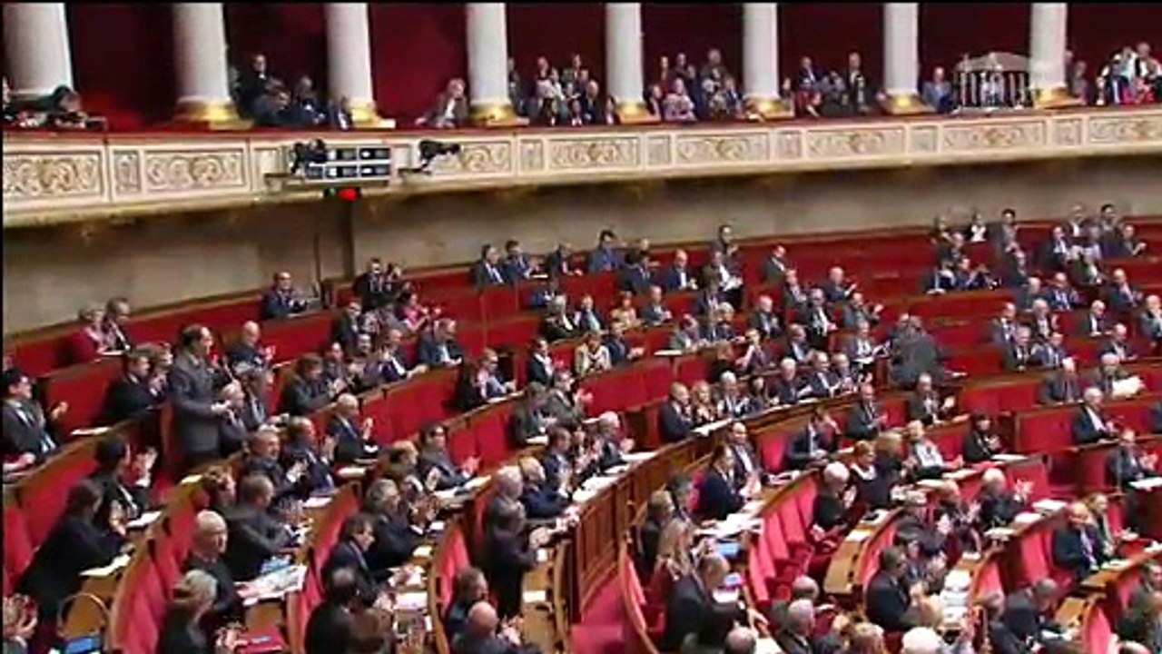 Question au Gouvernement - Guillaume Bachelay - 18 novembre 2014