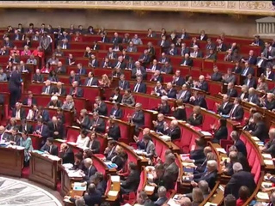 'Il faut trouver une vraie solution pour supprimer les retraites chapeau et les remplacer par un régime de droit commun plus lisible pour tous les Français'