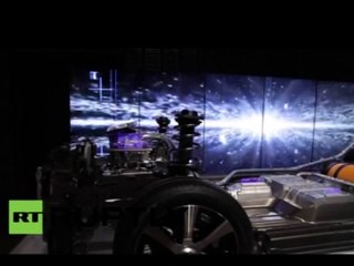 تويوتا تكشف الستار عن أول سيارة لها تعمل بالهيدروجين