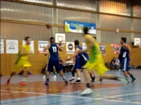 Crest-Saillans Vs Pierrelatte : 15/11/2014