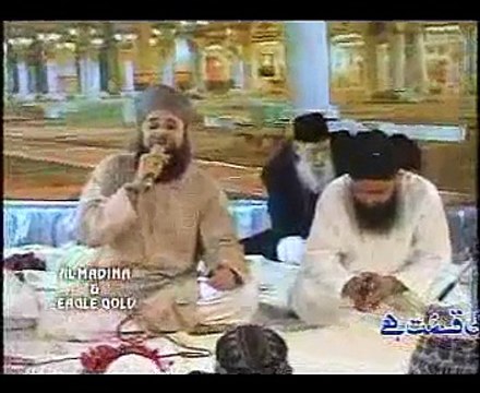 Muhammad Owais Raza Qadri Live Mehfil naat - Meem Madina