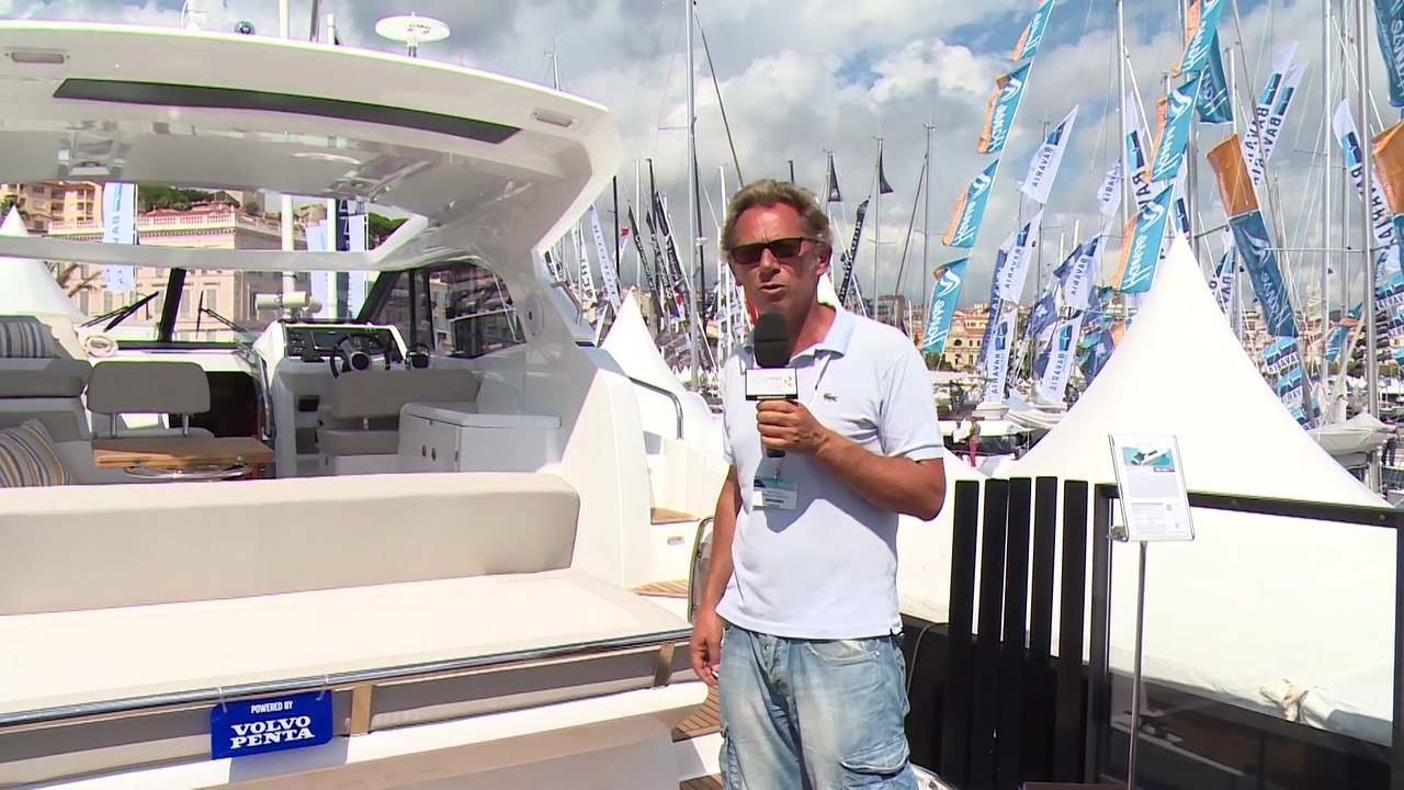 11/09/2014 - Présentation de la Leader 36 du chantier Jeanneau