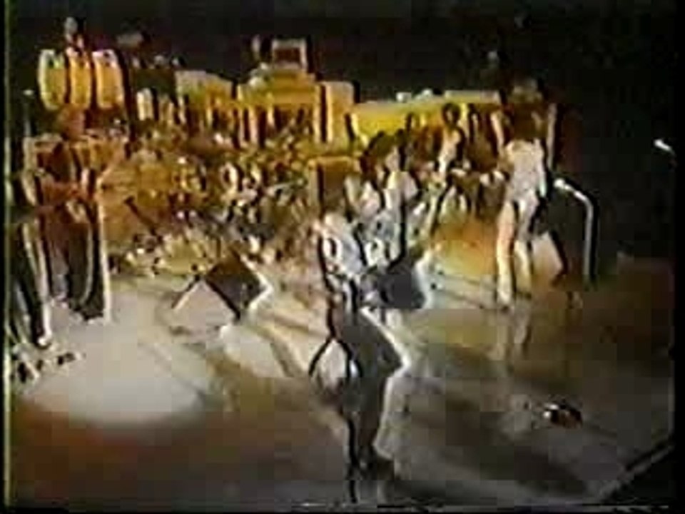 Bee Gees - You Should Be Dancing