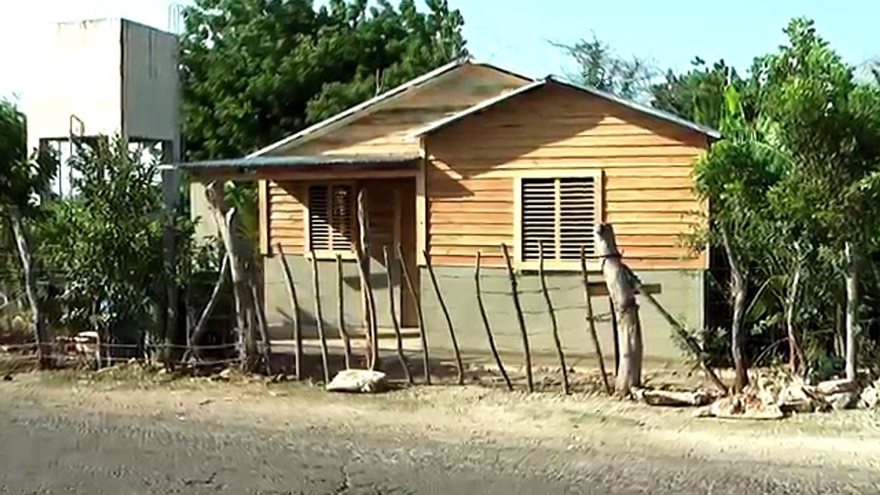 Luis Vargas Insinua que Anthony Santos es Gay