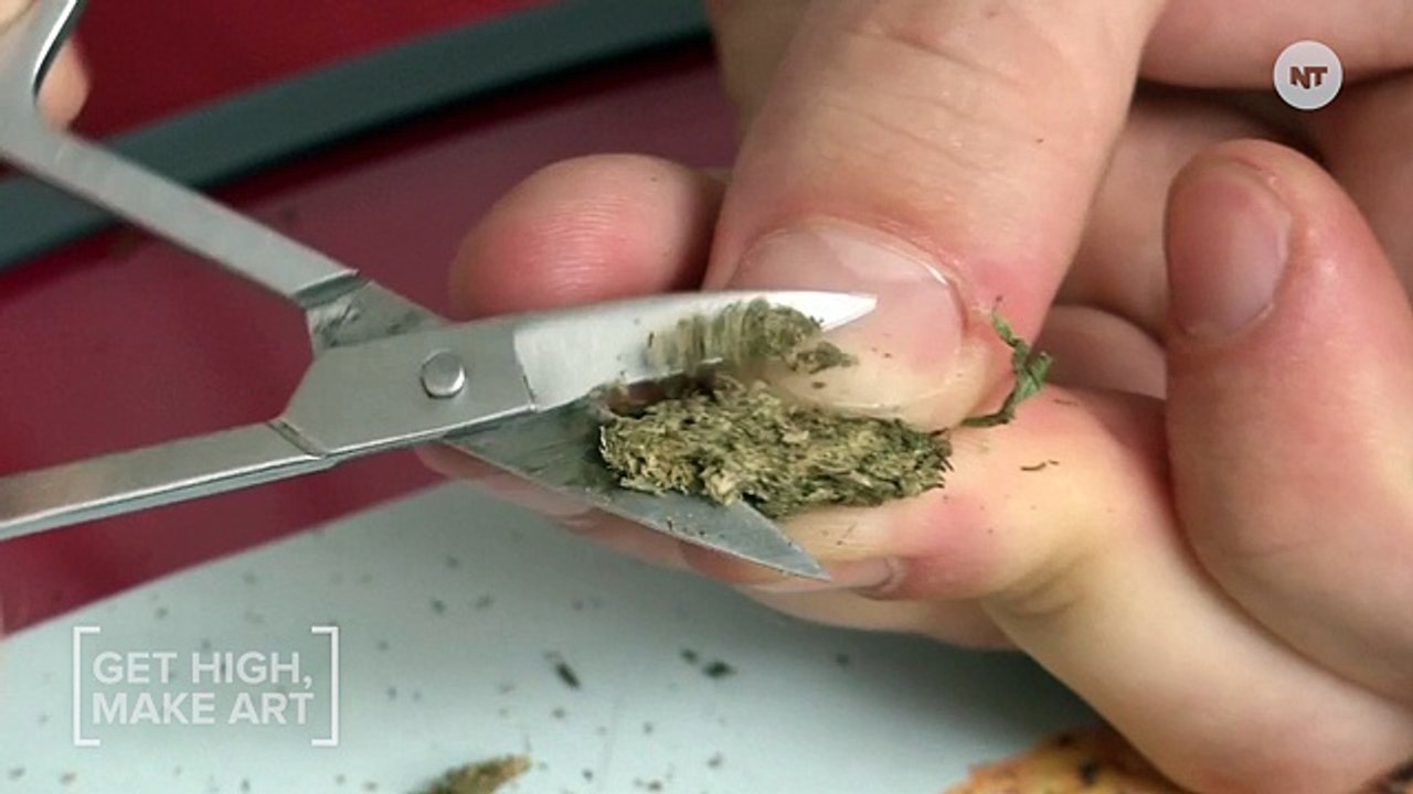 This Guy Uses Weed Smoke To Make Art