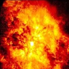 Antalya'da Fabrika'da Patlama