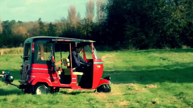 Crazy Far Cry 4 Tuk Yuk in real life : The ULTIMATE Tuk Tuk