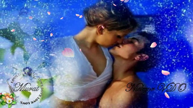 Demet Sağıroğlu - Arnavut Kaldırımı