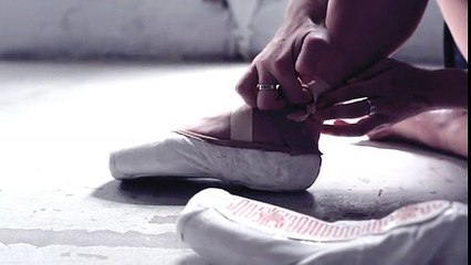 E-TRACES - A memória da dança na ponta dos pés!