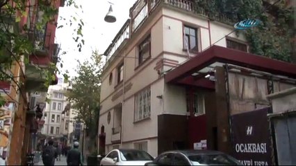 Tarihi caminin yerinde meyhane ve gece kulübü var