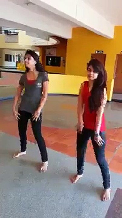 Awesome Dance Performance Cute Girls - Pak video tube