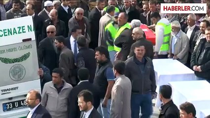 Maden İşçilerinin Cenazeleri Camiye Getirildi