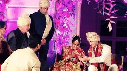 Salim Khan Does KANYADAAN Of Arpita Khan - WATCH