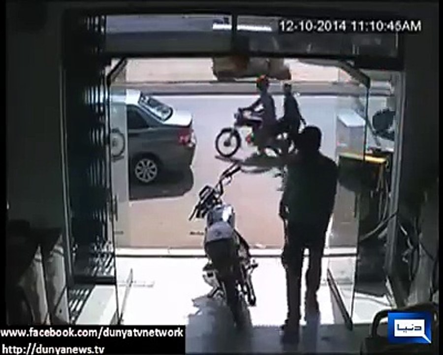 Karachi crime clip