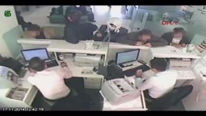 Bankada Hareketli Dakikalar Kamerada